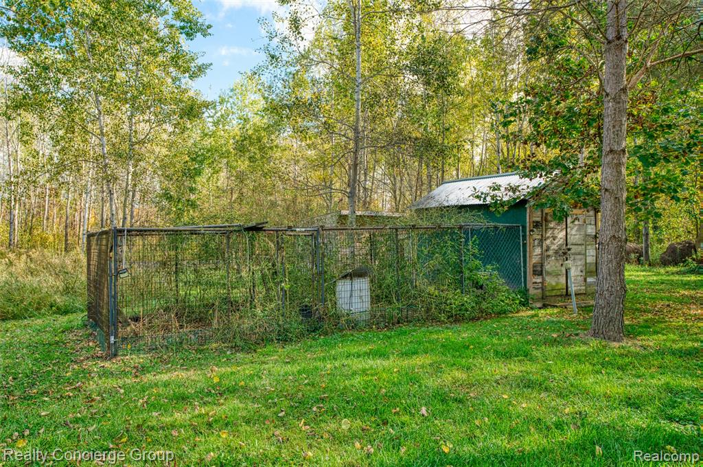 16013 Bird Road, Linden, MI 48451 — Photo 34