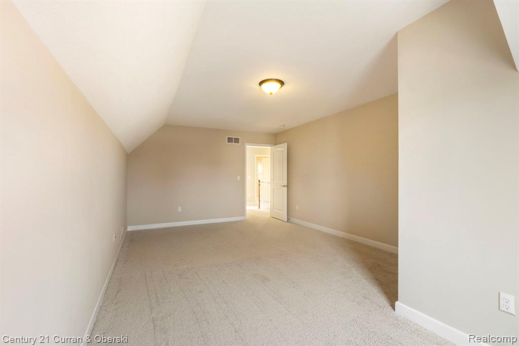 51207 Brompton, Novi, MI — Photo 44