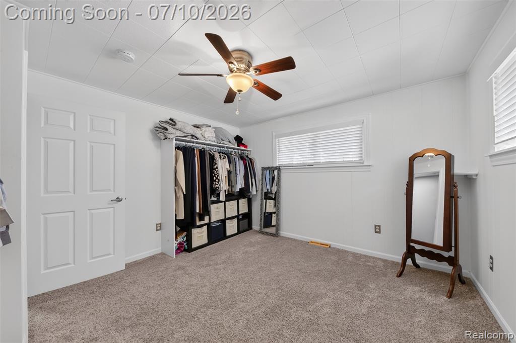 800 Hinford Avenue, Lake Orion, MI 48362 — Photo 19