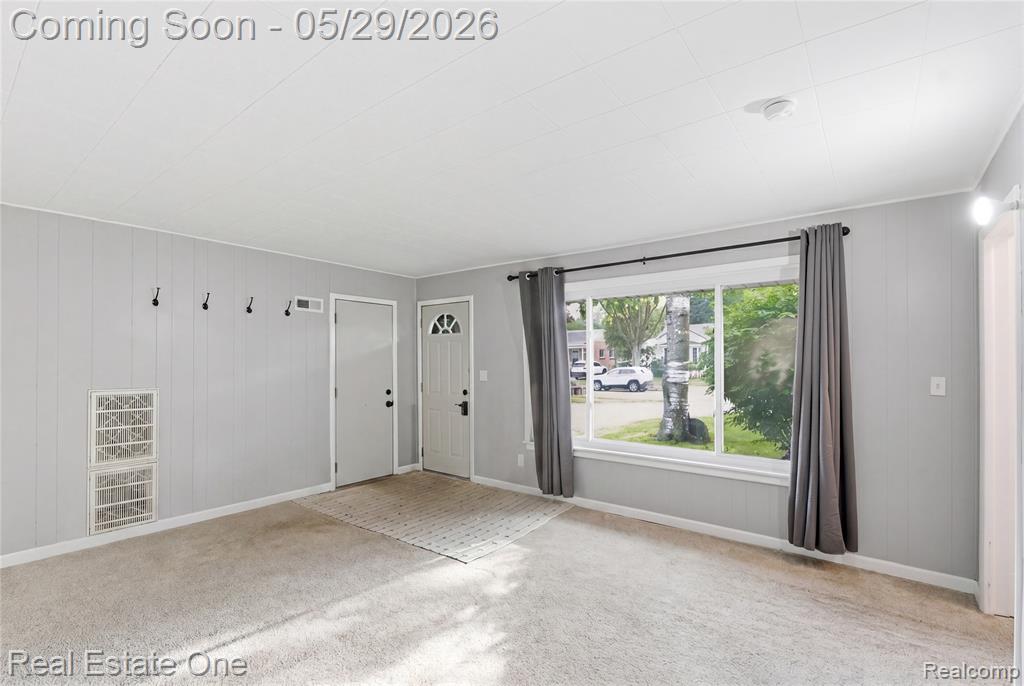 733 S Webik Avenue, Clawson, MI — Photo 31