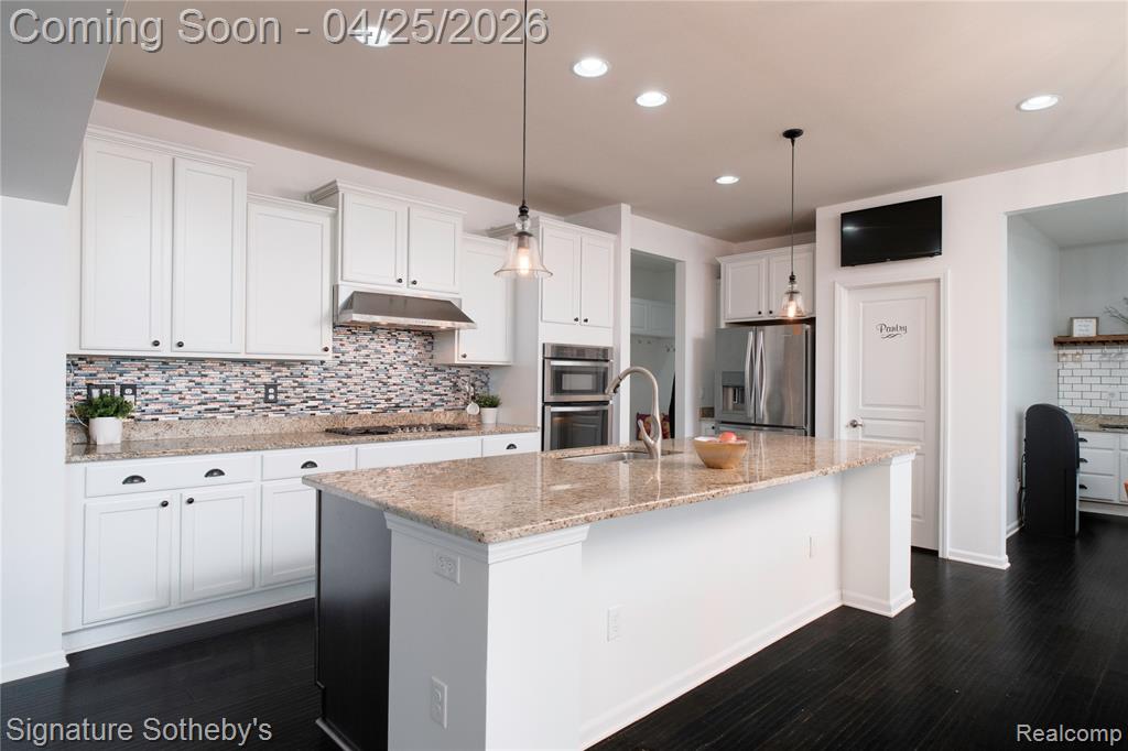 24636 Padstone Drive, South Lyon, MI 48178 — Photo 17
