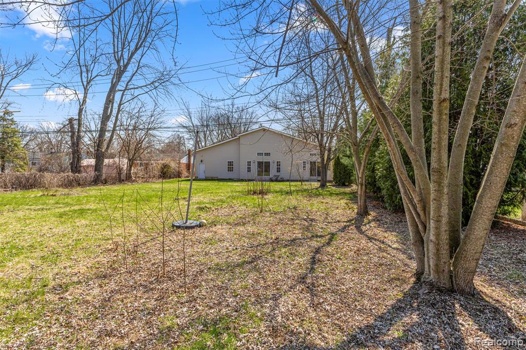 29940 Bock Street, Garden City, MI — Photo 13
