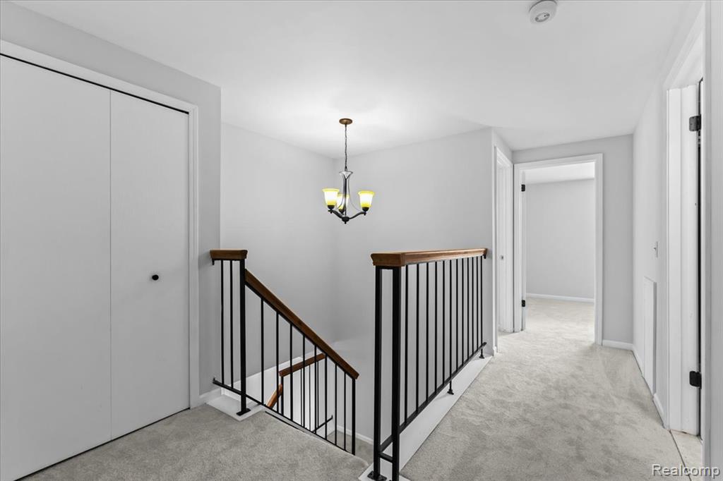 21106 W Glen Haven Circle, Novi, MI 48167 — Photo 17