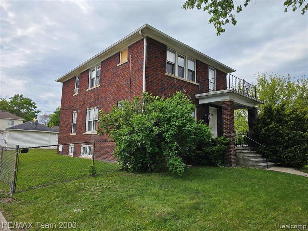7005 Orchard Avenue, Dearborn, MI 48126 — Photo 2