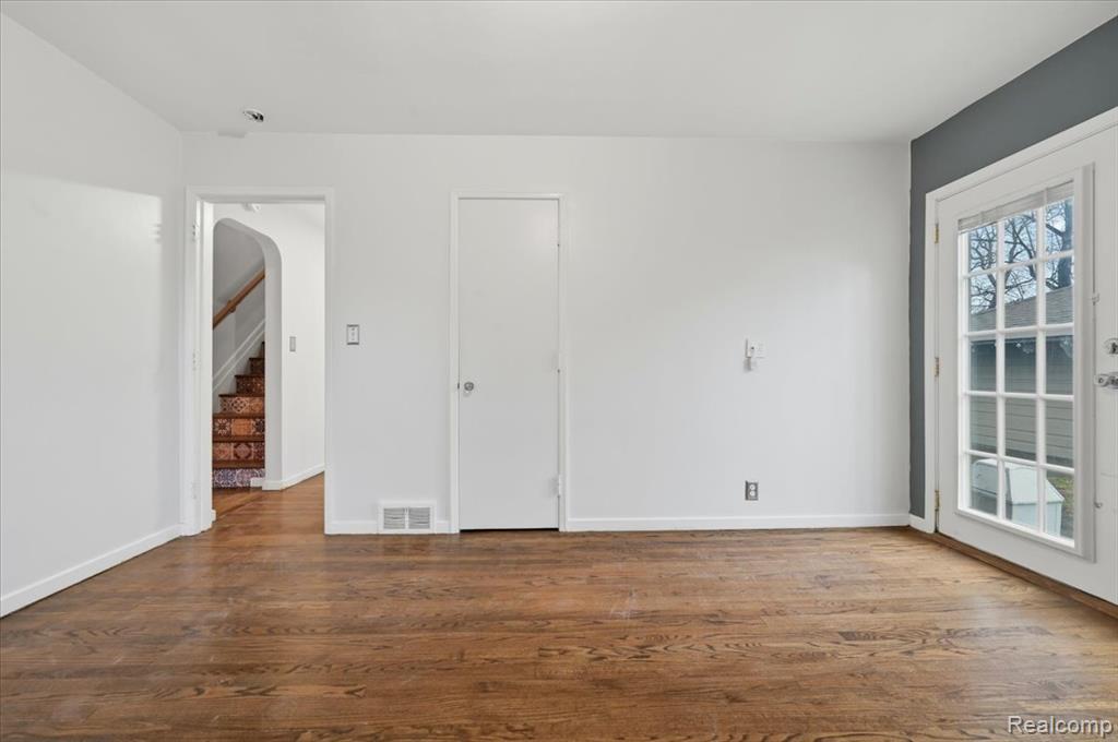 431 Colonial Court, Grosse Pointe Farms, MI 48236 — Photo 23