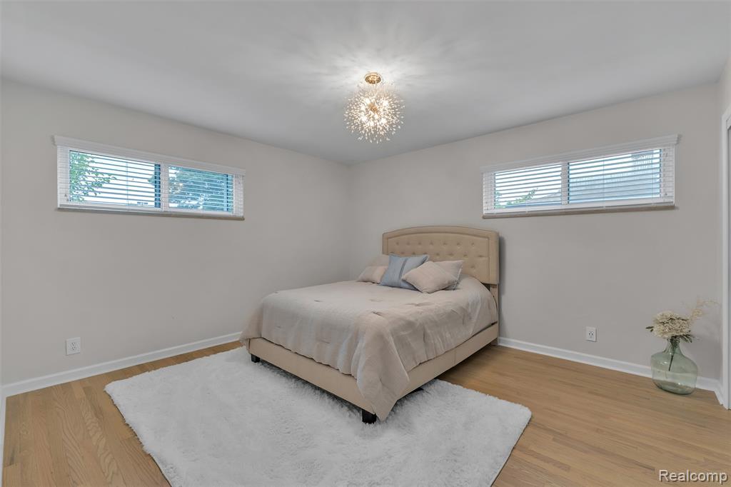 765 Vernier Road, Grosse Pointe Woods, MI 48236 — Photo 26