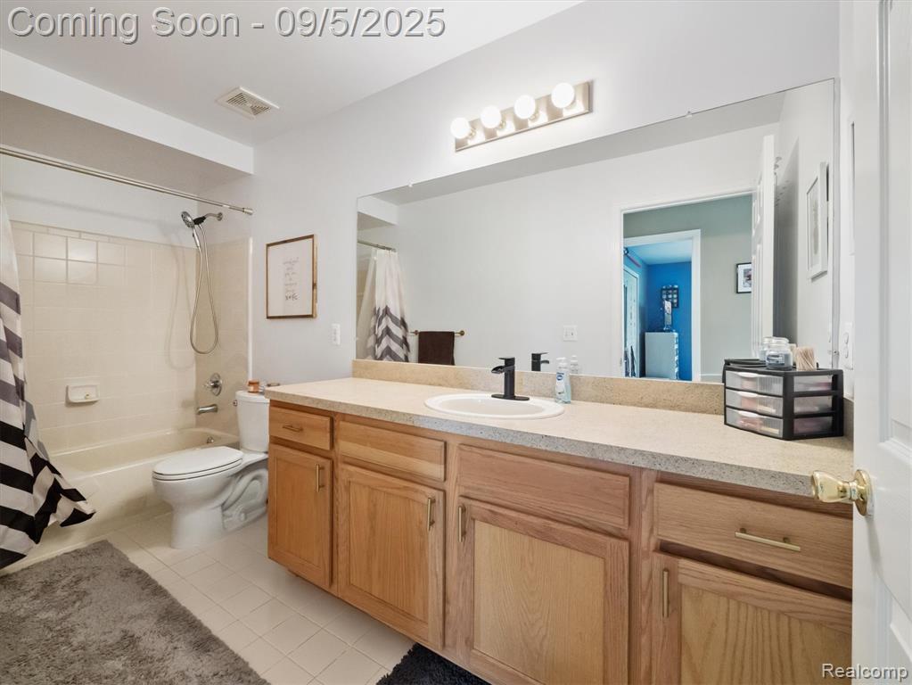 57611 Hawthorn Drive, Washington, MI — Photo 31