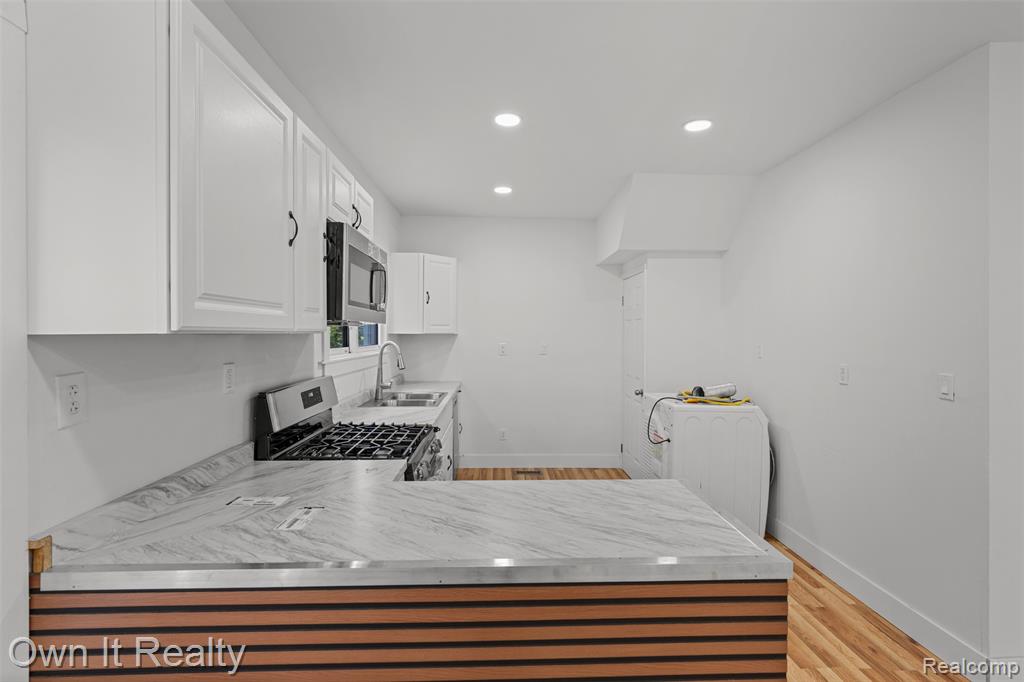 5511 Ivanhoe Street, Detroit, MI 48204 — Photo 6