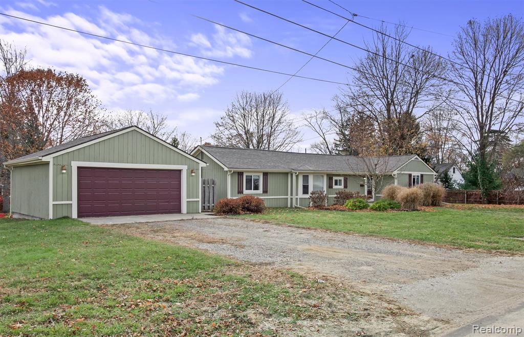 405 W Liberty Street, Milford, MI 48381 — Photo 2