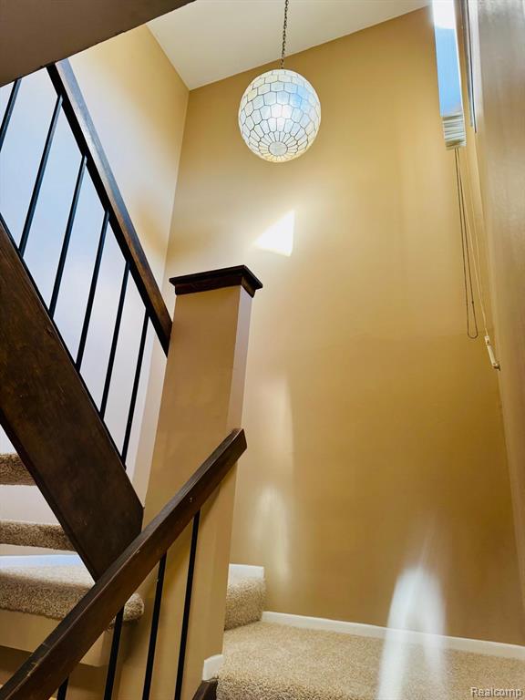 5214 Brett Court, West Bloomfield, MI — Photo 9