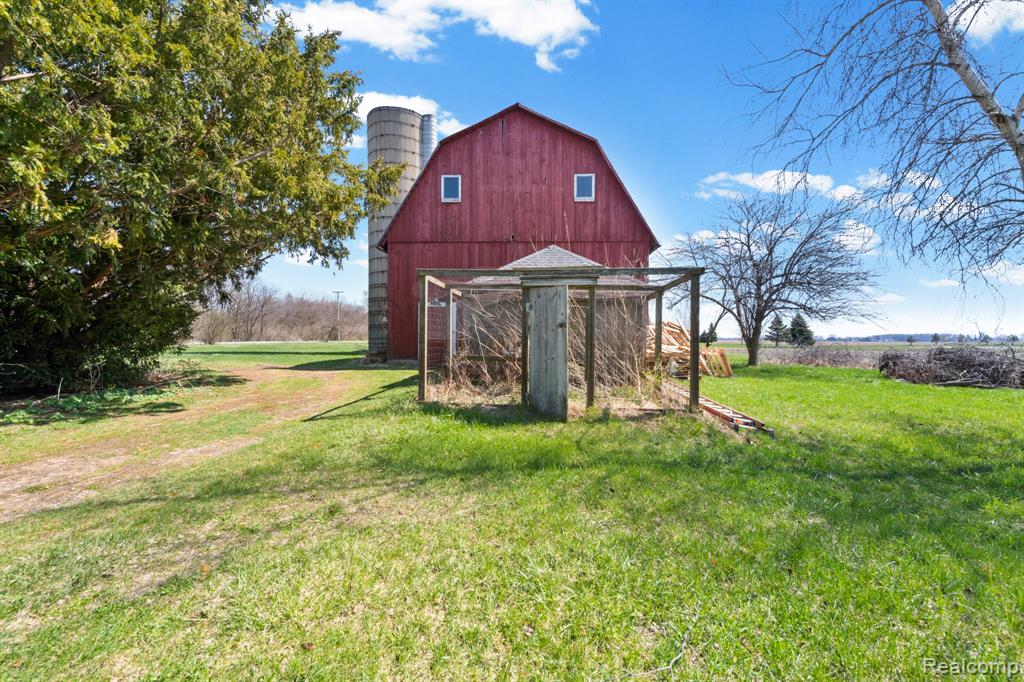 9269 Dixon Road, Monroe, MI 48161 — Photo 47