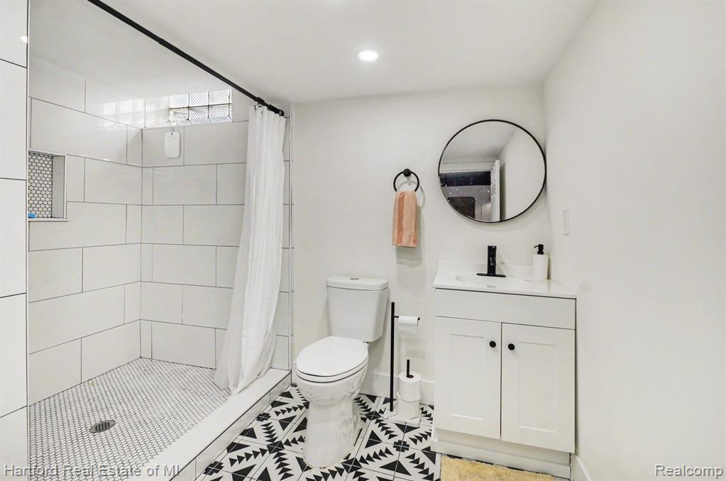 23440 Playview Street, Saint Clair Shores, MI 48082 — Photo 19
