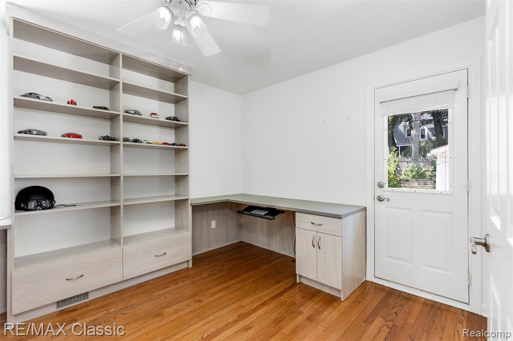 605 Fernwood Road, Royal Oak, MI 48067 — Photo 11