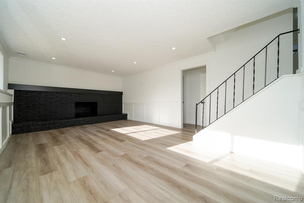 4060 Franklin Park Drive, Sterling Heights, MI 48310 — Photo 55