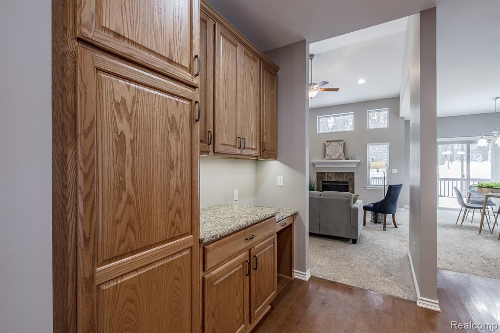 9573 Kingsway Circle, Clarkston, MI 48348 — Photo 7