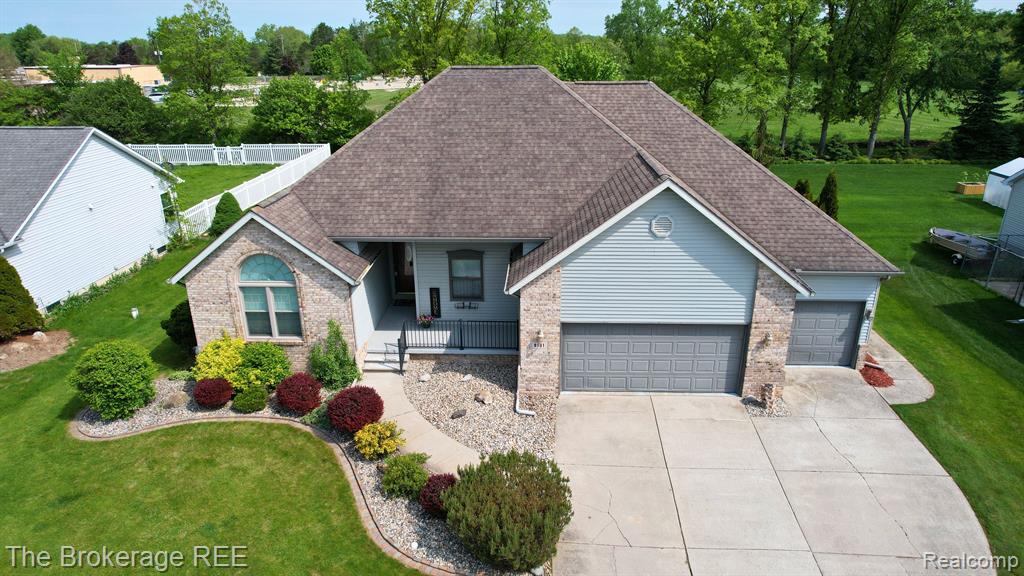 8101 BOULDER Drive, Davison, MI 48423 — Photo 2