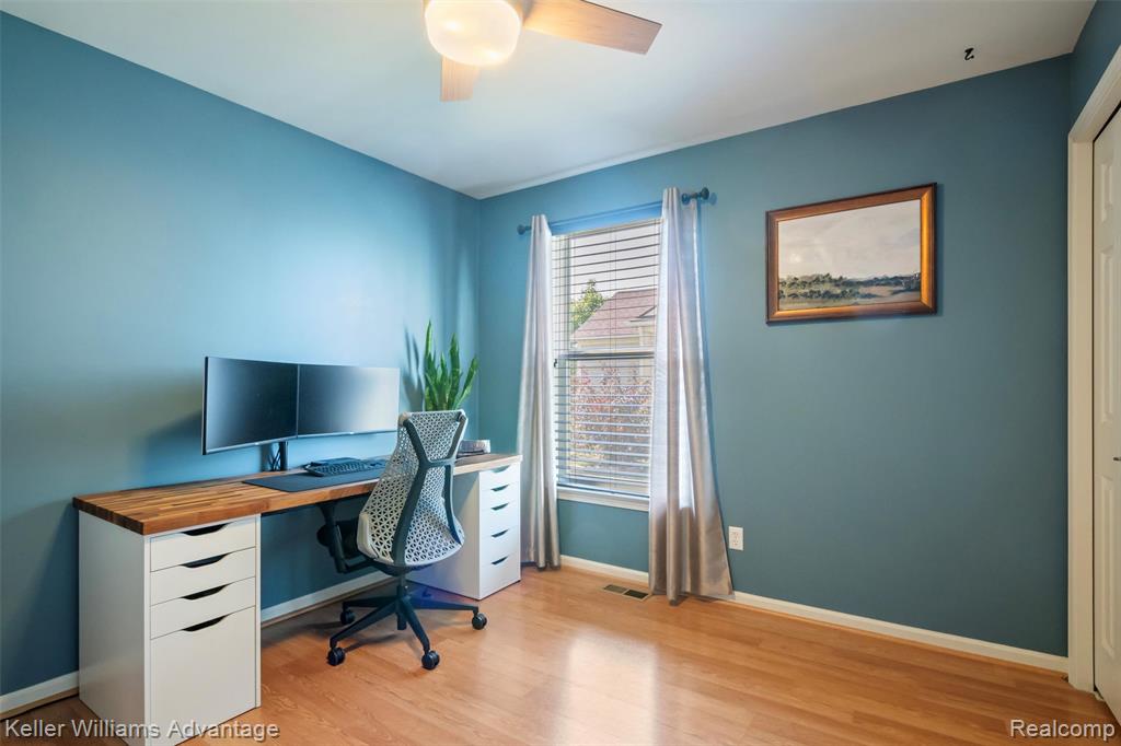 7501 Carlton Drive, Ypsilanti, MI 48197 — Photo 27