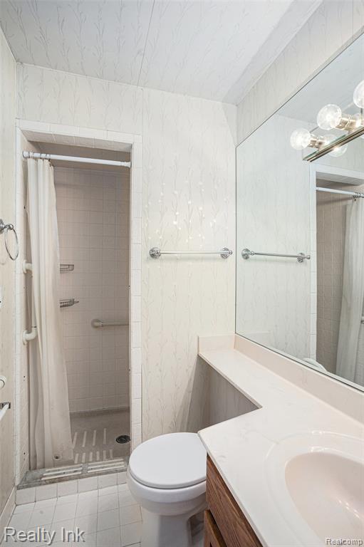 458 Shagbark Drive, Rochester Hills, MI 48309 — Photo 7