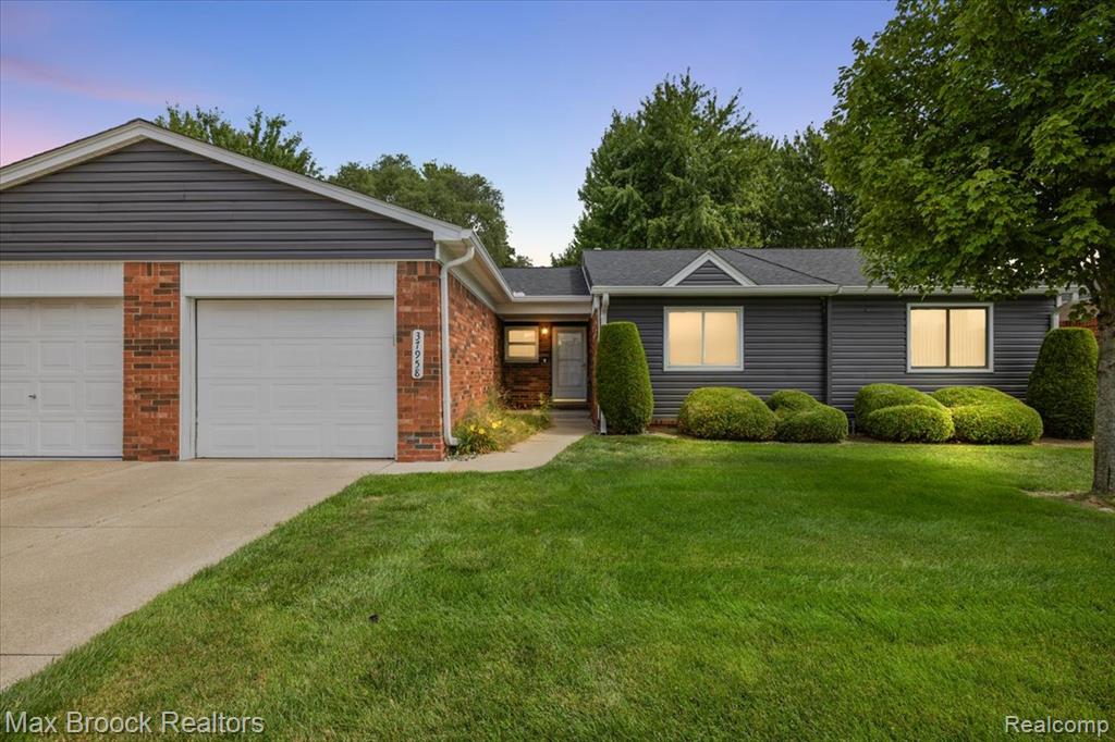 37958 Dor Sal Drive, Sterling Heights, MI 48312