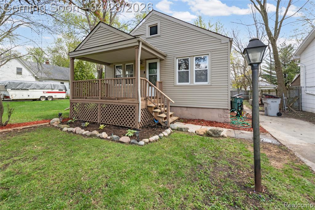 23392 Cayuga Avenue, Hazel Park, MI 48030 — Photo 2
