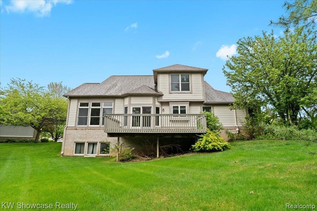 4870 LYTHAM Lane, Ann Arbor, MI 48103 — Photo 33