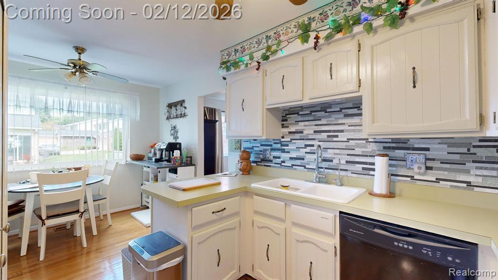 525 Parke Ct., Grand Blanc, MI 48439 — Photo 11