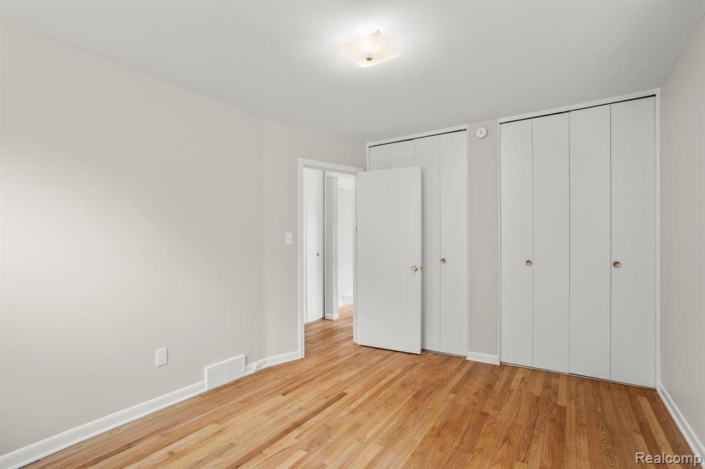 8531 BLACKBURN Drive, Westland, MI — Photo 10