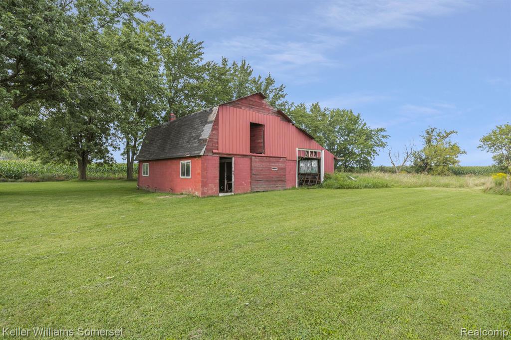 908 BROWN CITY Road, Imlay City, MI 48444 — Photo 27