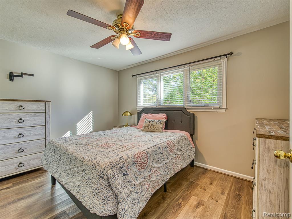 6676 Syracuse Street, Taylor, MI 48180 — Photo 15