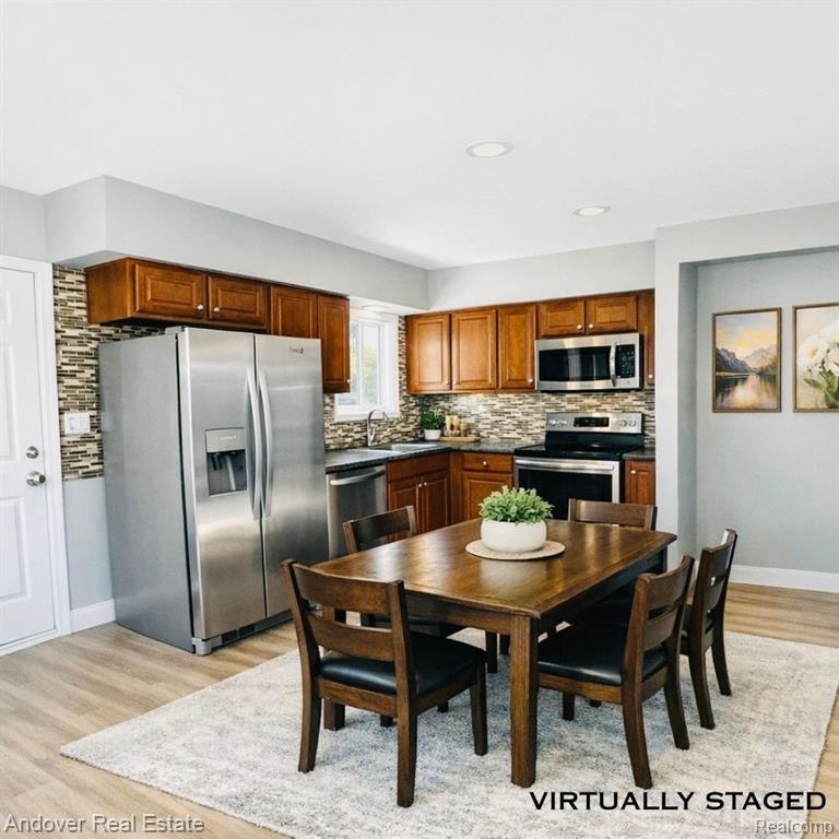 29239 Cambridge Street, Garden City, MI — Photo 3