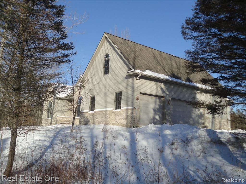 1512 Connell Road, Ortonville, MI 48462 — Photo 2