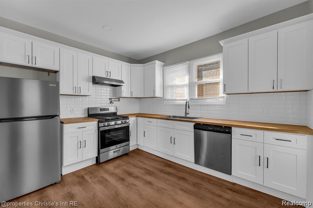 2508 Clairmount, Detroit, MI 48206 — Photo 11