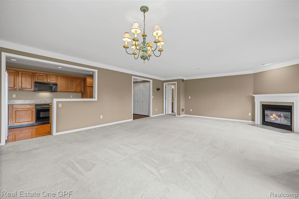 12 Pointe Park Place, Grosse Pointe Park, MI 48230 — Photo 11