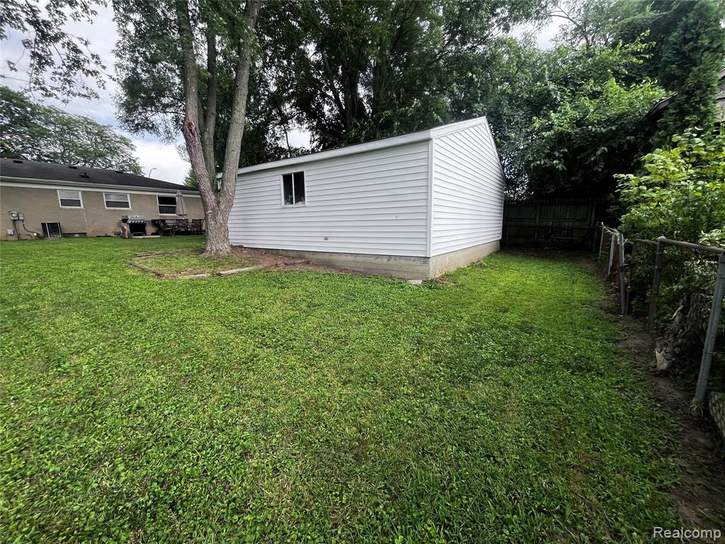 9650 Hamilton Street, Van Buren, MI 48111 — Photo 23