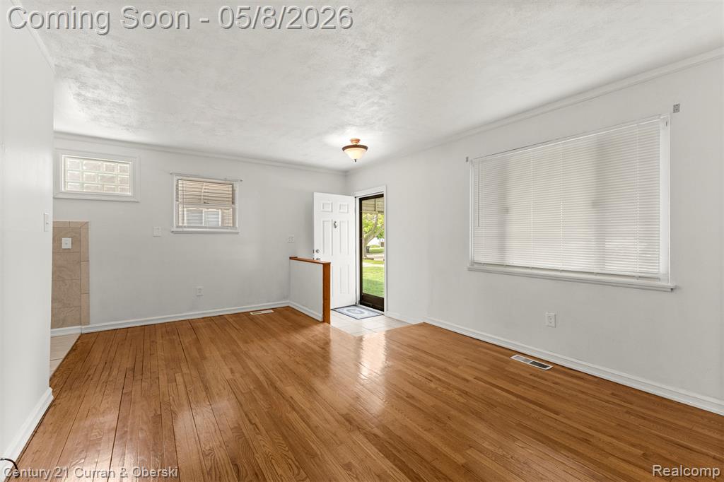 7609 Dudley Street, Taylor, MI 48180 — Photo 5