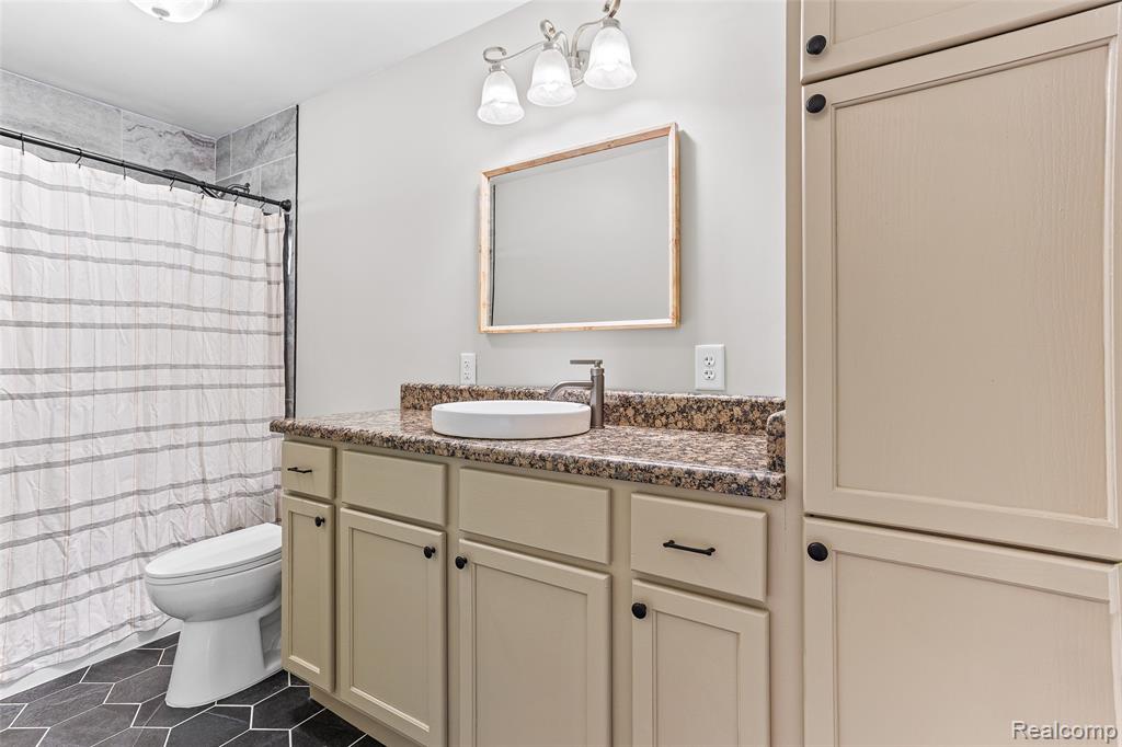10753 Van Buren Street, Van Buren, MI 48111 — Photo 19