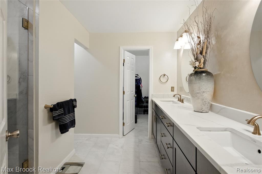 44322 Vassar Street, Canton, MI 48188 — Photo 26