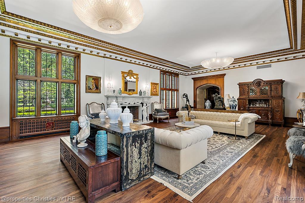1771 BALMORAL Drive, Detroit, MI 48203 — Photo 15