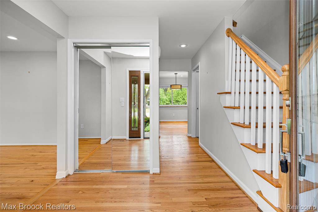 7011 Heather Heath, West Bloomfield, MI — Photo 8