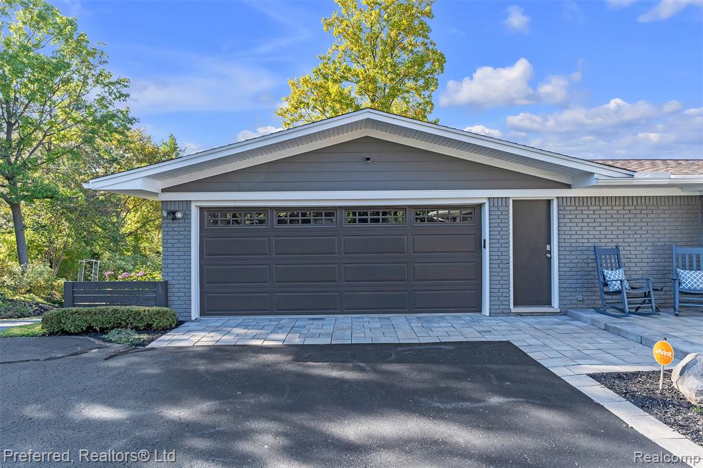 7660 Maceday Lake Road, Waterford, MI 48329 — Photo 72