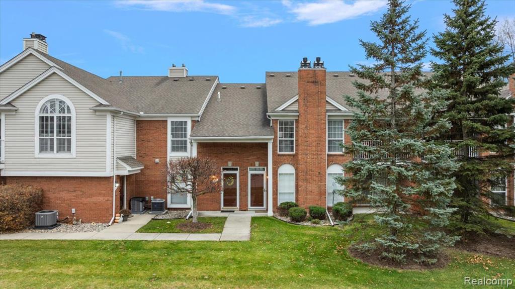 52232 Heatherstone Avenue, Macomb, MI 48042 — Photo 2