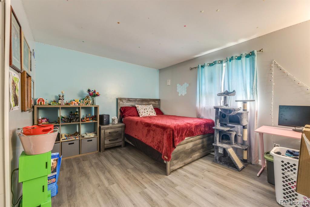 4050 DEVONSHIRE Road, Fort Gratiot, MI 48059 — Photo 18