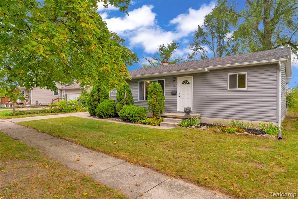 744 Hartner Drive, Holly, MI 48442 — Photo 3