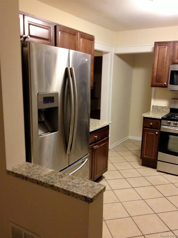 913 Knowles Street, Royal Oak, MI 48067 — Photo 5