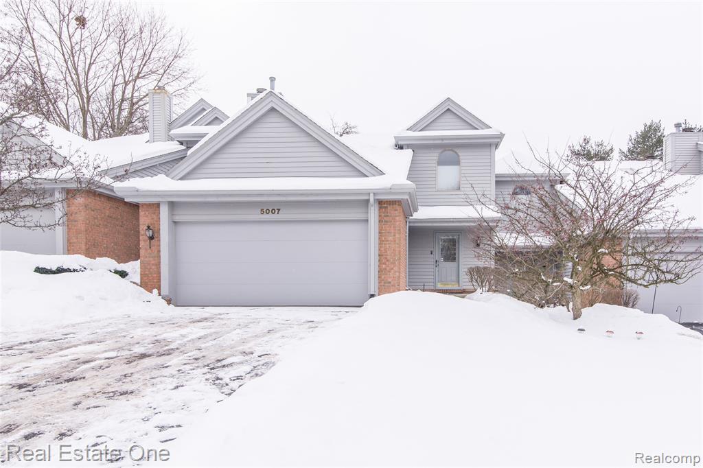 5007 Timberway Trail, Clarkston, MI — front exterior
