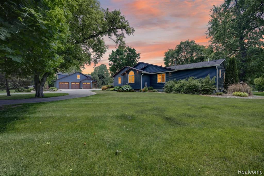 9353 Hill Road, Swartz Creek, MI 48473 — Photo 3