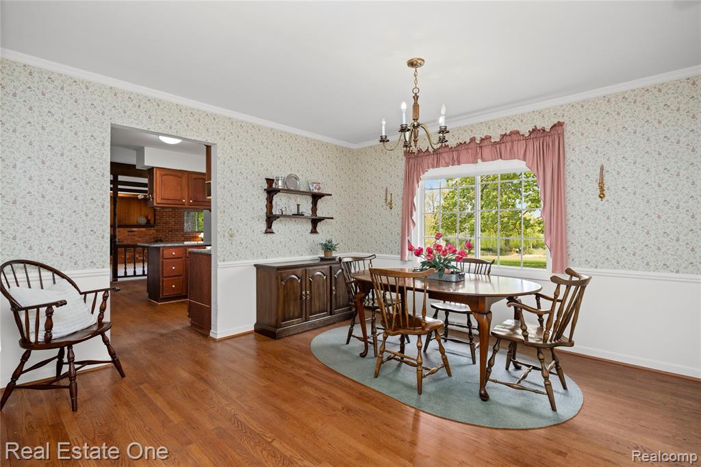 1675 Ledbury Drive, Bloomfield Hills, MI 48304 — Photo 22