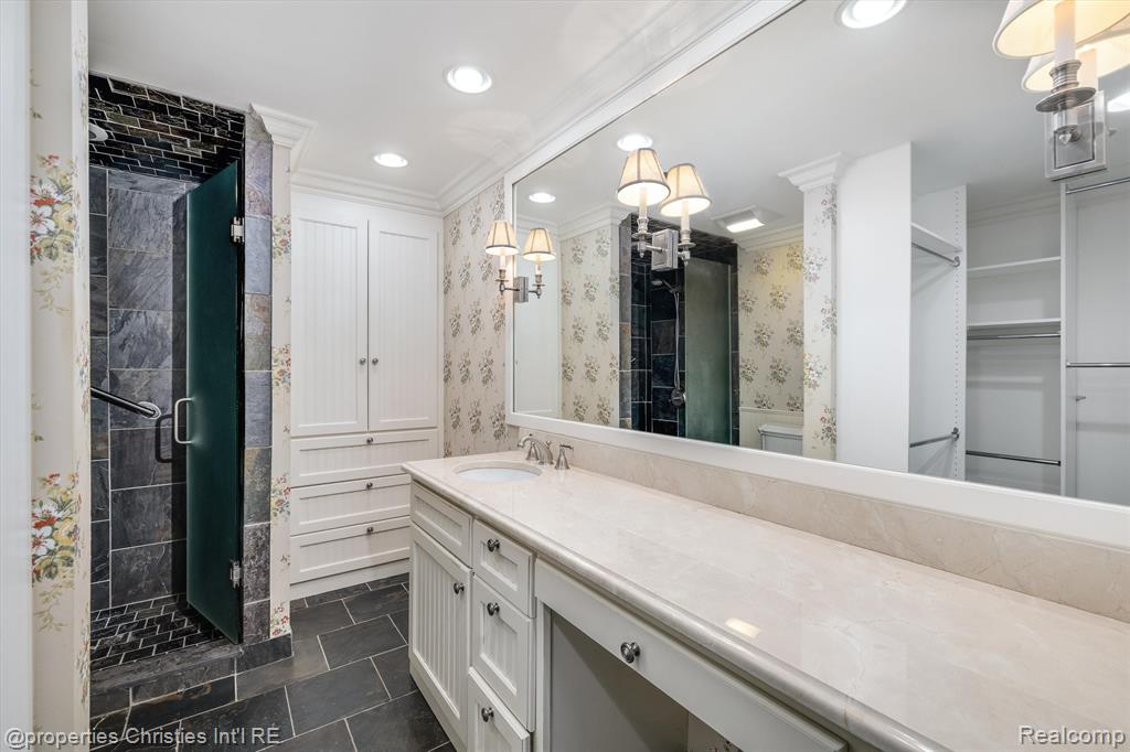 4640 Private Lake Drive, Bloomfield Hills, MI 48301 — Photo 34