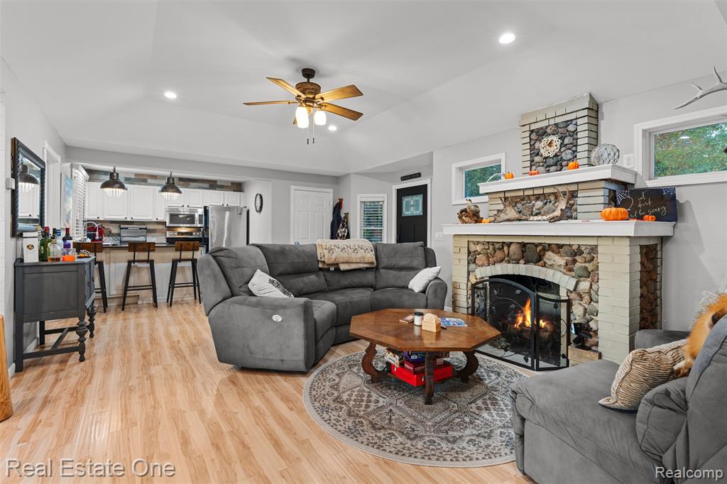 267 Springer Lane, Attica, MI 48412 — Photo 8