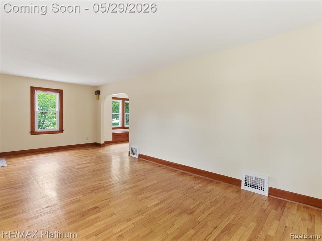 6335 Silver Lake Road, Linden, MI 48451 — Photo 9